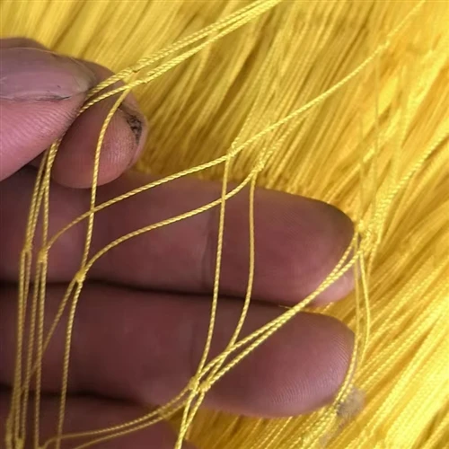 Nailono monofilamentiniai žiauniniai tinklai, skirti komercinei žvejybai