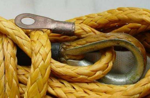 Itin didelės molekulinės masės polietileno (UHMWPE) virvė